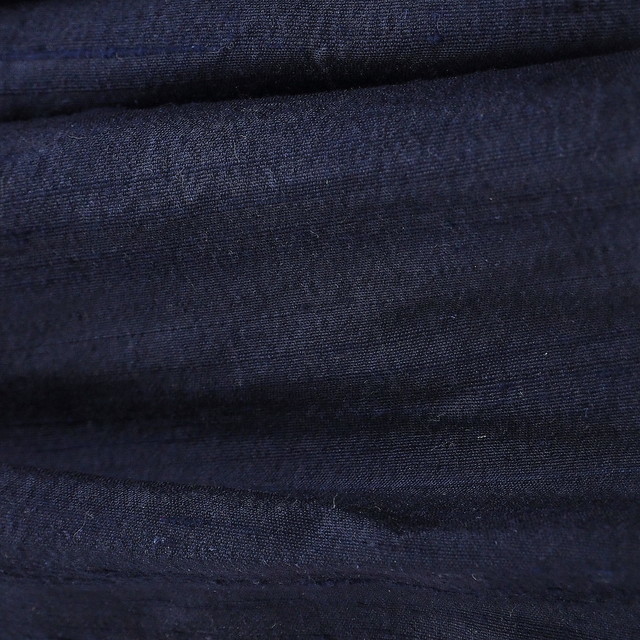 100% Seidendupion in dunkel Blau