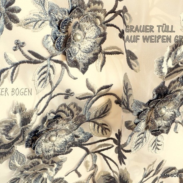 3D Blumenbouquets & Stickerei auf Tüll Farbe Grau-Silber | Ansicht: D Blumenbouquets & Stickerei auf Tüll Farbe Grau-Silber
