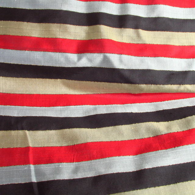 Golden thread in 100% Silk stripe design
