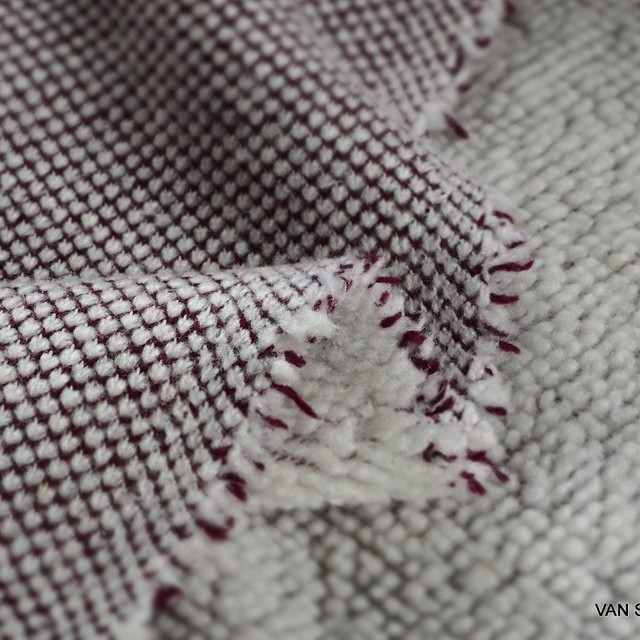 1679 Stretch Strick Baumwollmischung als Sweat Pelz in Burgund-Weiß | Ansicht: Stretch Strick Baumwollmischung als Sweat Pelz in Burgund-Weiß