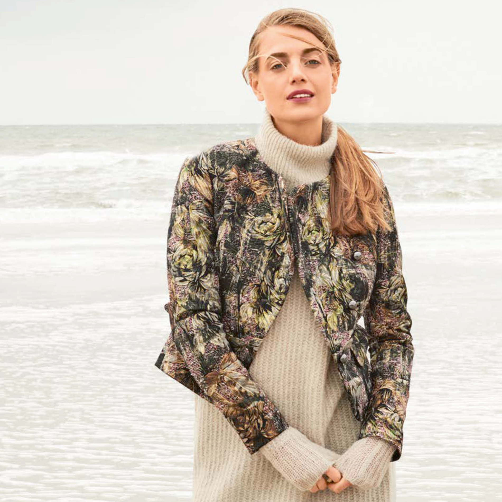burda-style-gold-f-den-boucl-bl-tter-jacquard-burda-stoffe